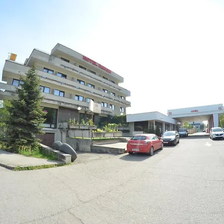 Отель Le Baron 2*