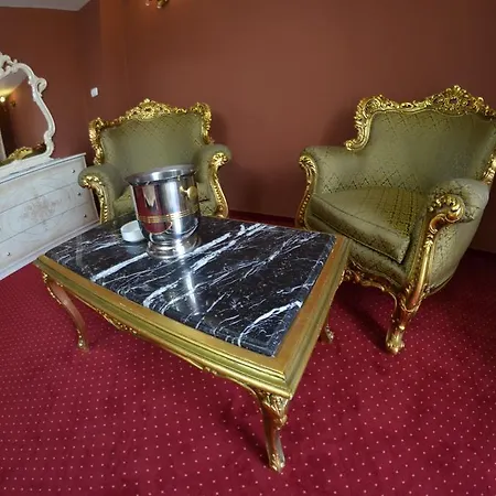 Hotel Le Baron