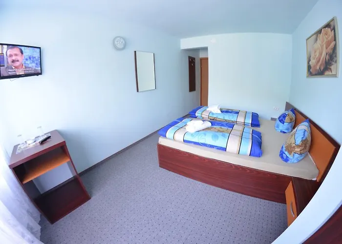 ホテル Le Baron 2*